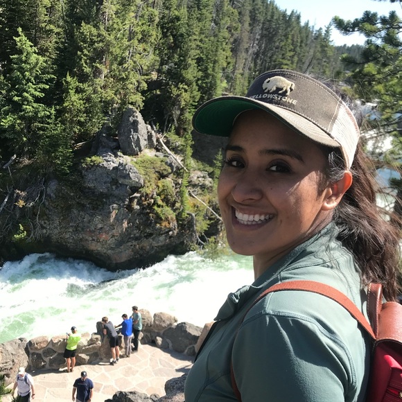 Meet your Posher, Ruby - Picture 1 of 1